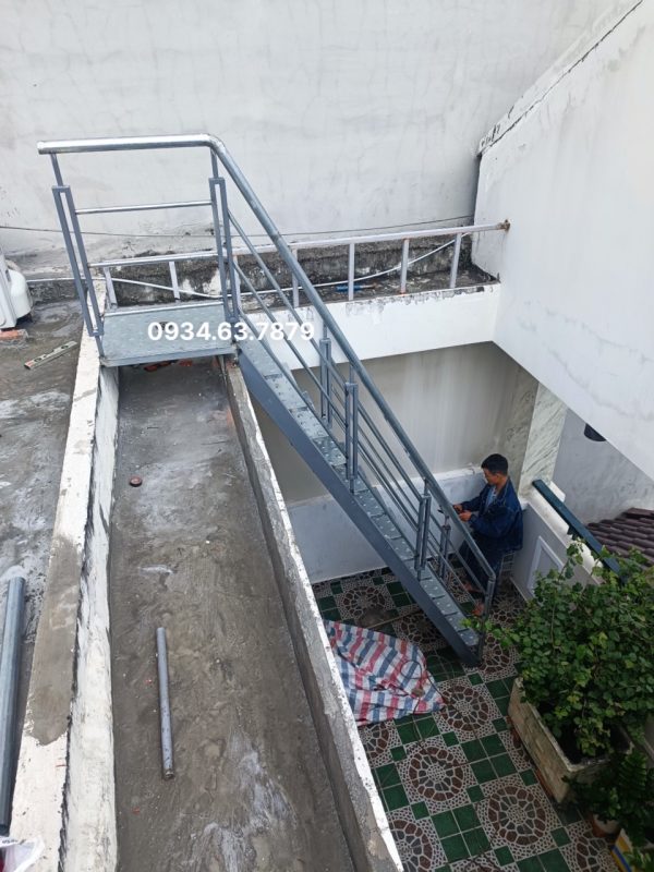 Gia công, lắp đặt hoàn thiện tại nhà ở Gò Vấp, TP HCM