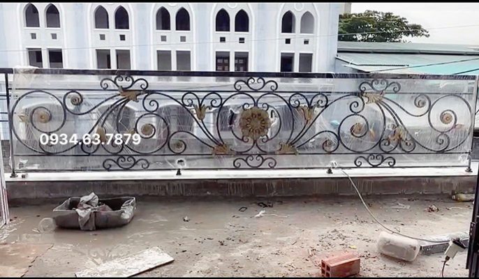 Mẫu lan can sắt đẹp 2024