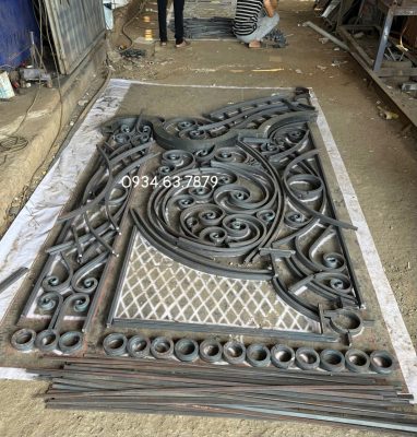 Phụ kiện cổng sắt mỹ thuật cơ khí Tâm Đức