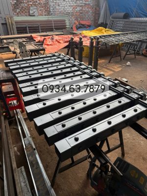 Mẫu trụ sắt cơ khí Tâm Đức